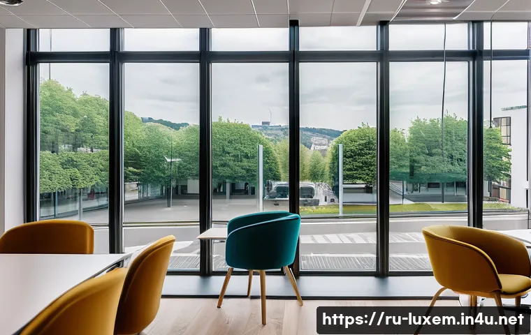룩셈부르크 디지털 노마드 생활 - A modern coworking space in Luxembourg city filled with natural light, featuring sleek ergonomic des...